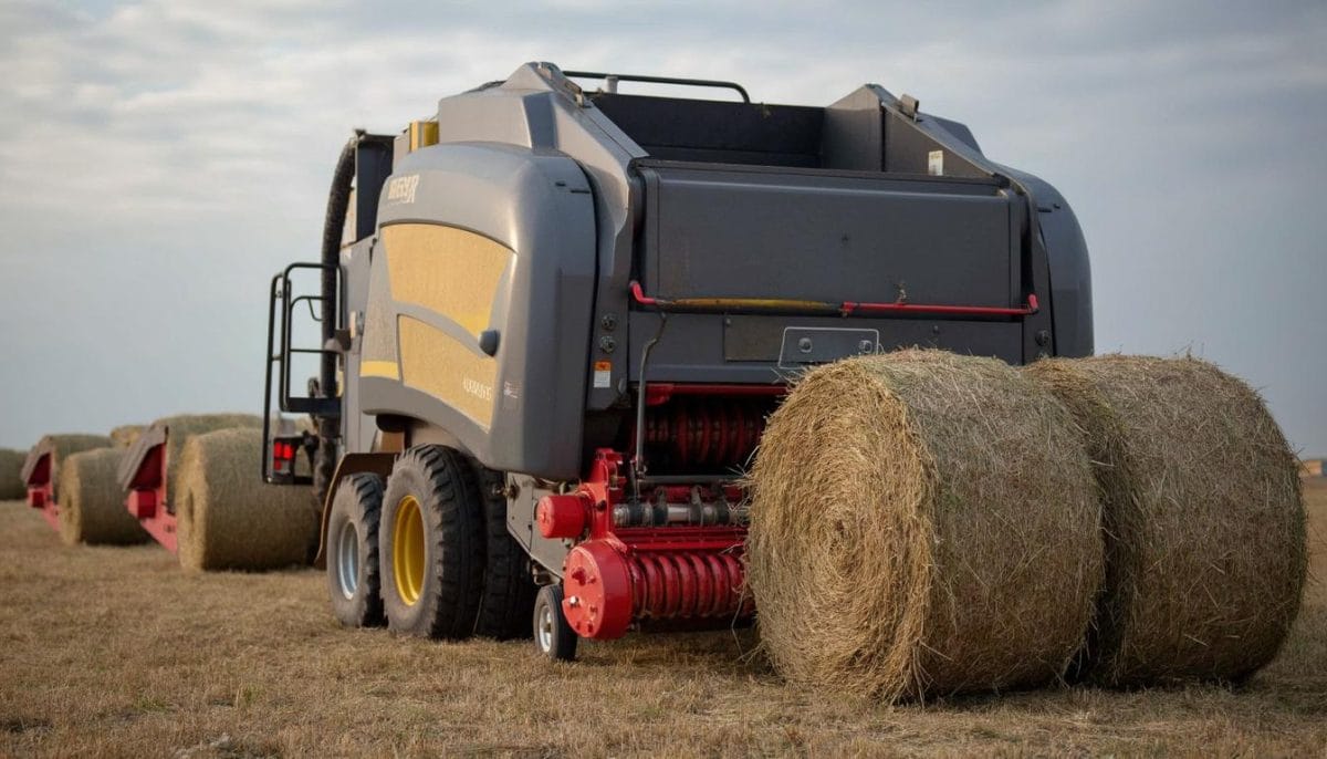 découvrez le rôle essentiel du roundballer dans l'agriculture moderne. cet outil innovant facilite la collecte et le conditionnement des balles de foin, améliorant ainsi l'efficacité et la productivité des exploitations agricoles. apprenez en plus sur ses avantages et son importance pour les agriculteurs d'aujourd'hui.